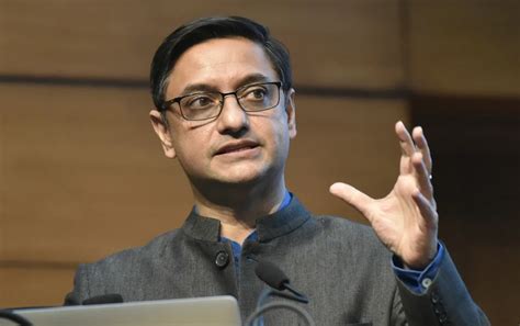 Sanjeev Sanyal condemns 'maids' remark amid Bengal polls