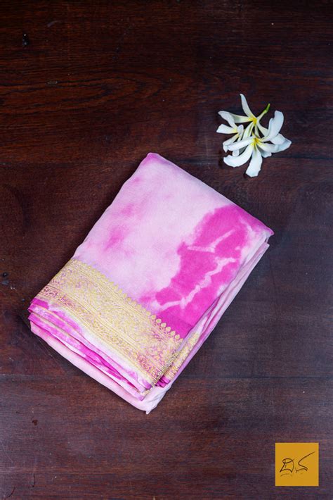 Saveri- Pink-Off white Banarasi Georgette Handwoven Saree – DiscoverDiva