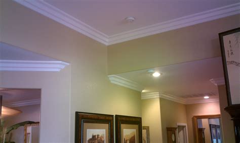 Ceiling crown molding, Crown molding vaulted ceiling, Crown molding ...