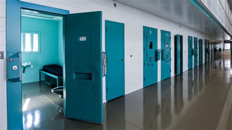 Alvin S. Glenn Center tour: Inside the Richland County jail | wltx.com