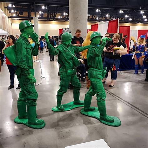 18 Group of 3 Halloween Costume Ideas | Trio halloween costumes, Trio ...