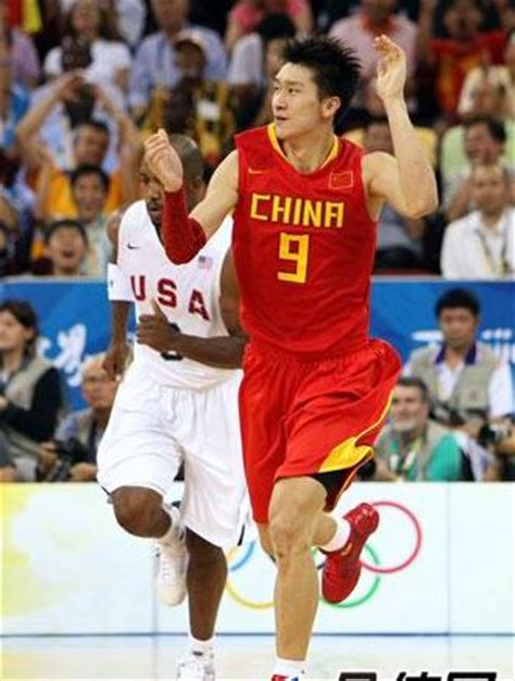 又一个队友宣？中国男篮孙悦退役，曾效力NBA两支球队，08黄金一代只剩阿联坚守_东方体育