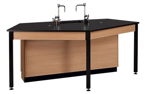 Computer Lab Equipment for Schools 的图像结果