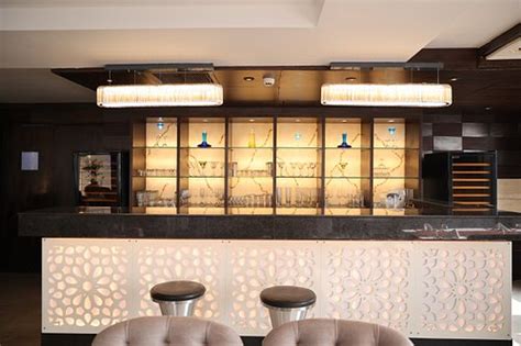 UTOPIAN LUXE (Lucknow) - Hotel Reviews, Photos, Rate Comparison ...