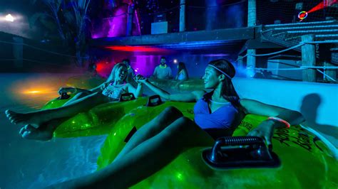 Adventure Island Water Park 的图像结果