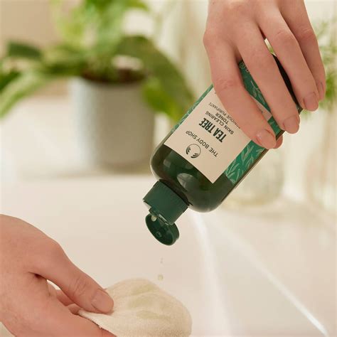 Skincare Tips to Soothe Irritation and Redness