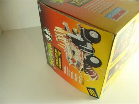 Buy McFarlane Spawn Violator Monster Rig Complete Combine Shipping ...