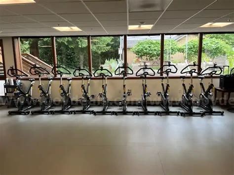8 Stationary Bikes | GovDeals