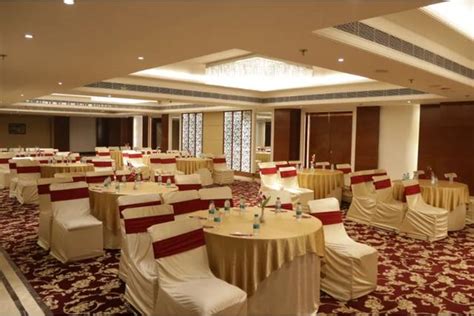 P L Palace Lords Inn - Venue - Agra Cantt - Weddingwire.in