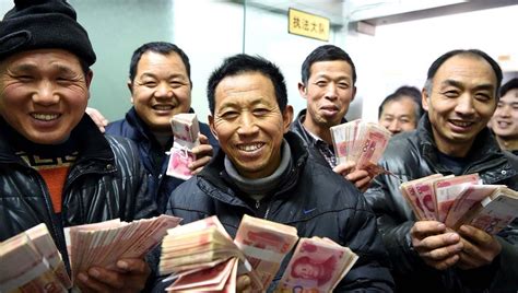 2023芜湖最低工资标准是多少钱一个月