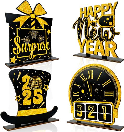 Amazon.com: 2025 New Years Decorations New Years Eve Party Supplies ...