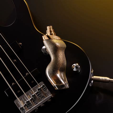 Perfume DANCE MIDNIGHT by Shakira | Shakira Perfumes