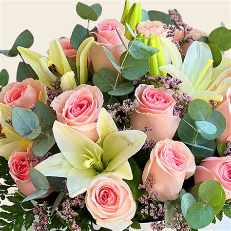 Pink Roses & Lilies Gift Box | Rose Gift | Buy Online | Floral Hub