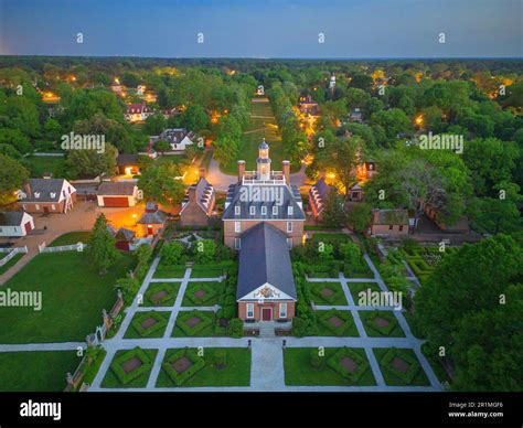 WILLIAMSBURG, VIRGINIA - MAY 8, 2023: Historic Williamsburg Village at ...