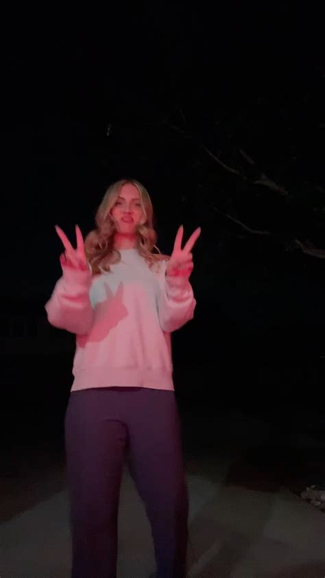 Arianna Flowers | this was a promo for the tok but it’s a fun dance ngl | Instagram