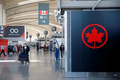数十万留学生即将返回加拿大 - 加桥留学移民 - 12年专业留学移民中介机构