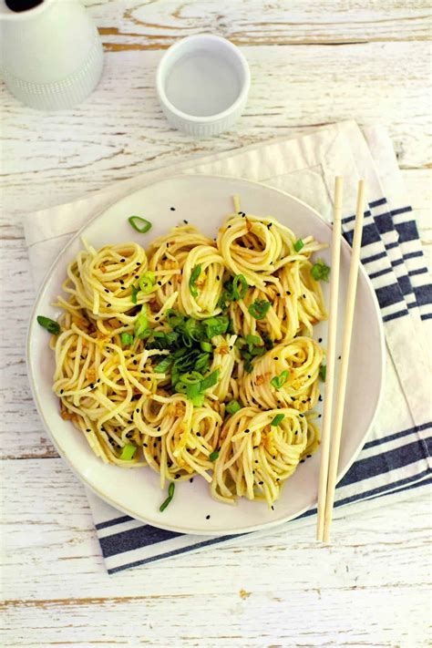 Garlic Butter Noodles - A Beautiful Mess