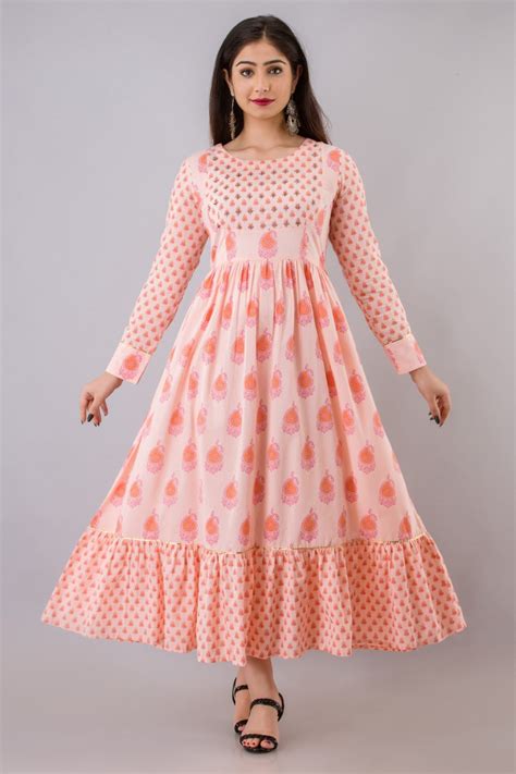 Buy Peach Flower Print Cotton Gotta work Gown Online | Qutun – QUTUN