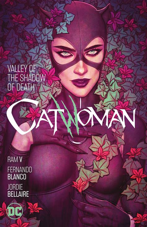 Catwoman (Volume 05) Valley of the Shadow of Death (Collection ...