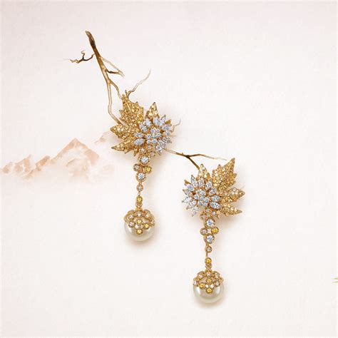 Chinar Earrings