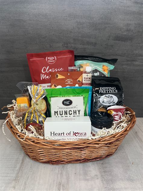 Iowa Sensation Gift Basket – Heart of Iowa Market Place