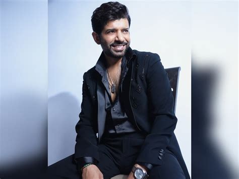 Viineet Kumar Siingh on his acting approach: 'I wish to become a part ...