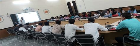 SRI BALDEV RAM MIRDHA GOVT COLLEGE NAGAUR(RAJ)
