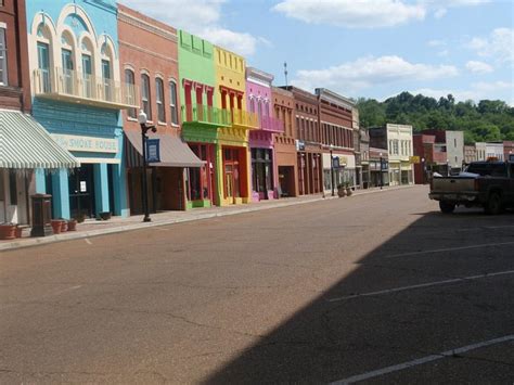 MAIN ST. HOTEL (Yazoo City) - Hotel Reviews, Photos, Rate Comparison ...