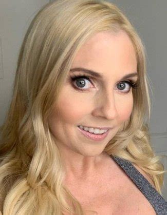 SPANKBANG GOLD - Drone Crashes, MILF Smashes Back – Christie Stevens Takes Control