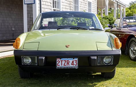 GREAT HARBOR YACHT CLUB CAR SHOW