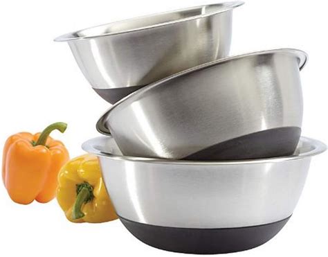 Amazon.com: Amco Stainless Steel Mixing Bowls with Non-Skid Silicone ...
