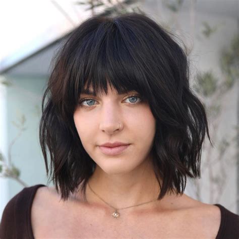 40 Chic Layered Bob With Bangs Ideas For 2025 | Short hair with bangs ...