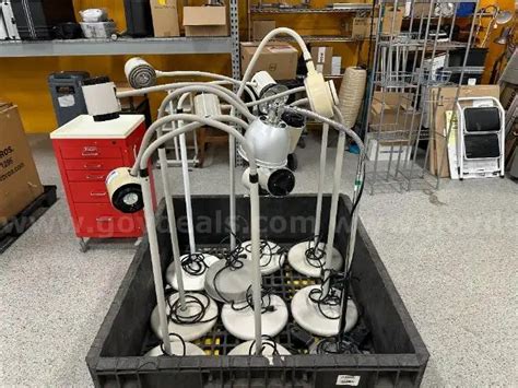 Lot of 10 Exam Lights, Various Brands and Models | GovDeals