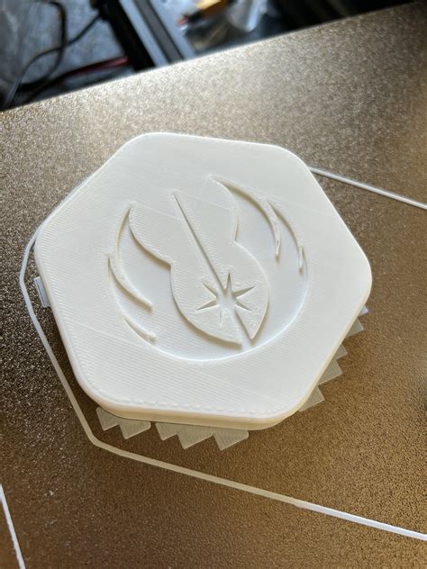 Roughly how thick should the first layer on the print bed be to avoid elephants footing? : r ...