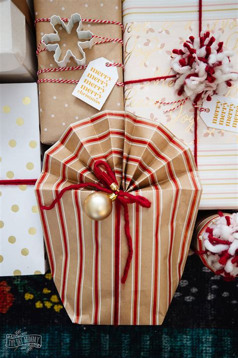 Gift Wrapping Ideas For Mum at George Havens blog