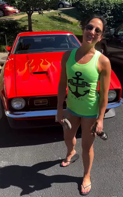 The best Emily Compagno feet pictures 🤩