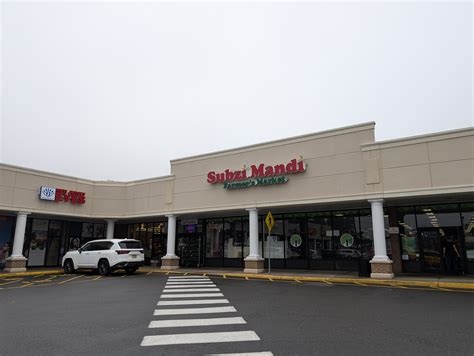 Subzi Mandi Farmers Market - Clifton, NJ