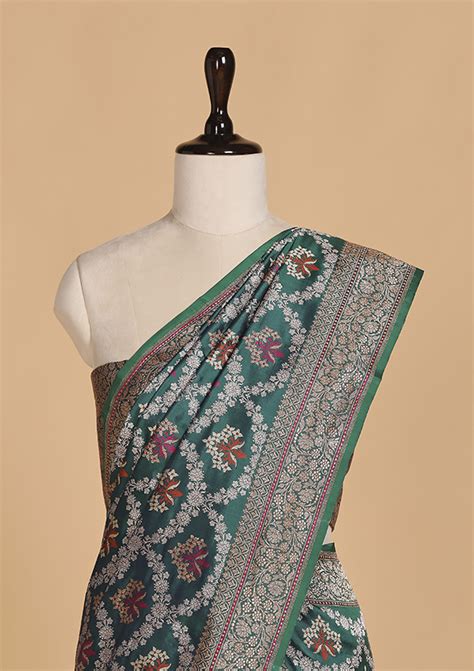 Rama Green Jaal Saree in Silk – Ratanshi Kheraj Sarees Pvt. Ltd.