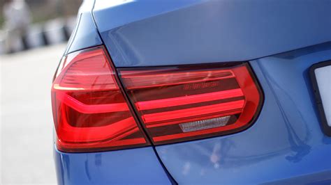 BMW 3 series 2015 320d Luxury Line Exterior Car Photos - Overdrive