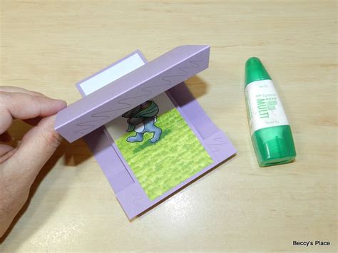 Free Standing Pop Up Card Tutorial 的图像结果