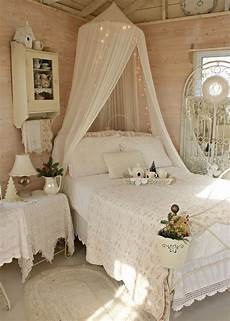 shabby chic bedroom ideas 33 sweet shabby chic bedroom d 233 cor ideas digsdigs shabby chic bedroom ideas 33 sweet shabby chic bedroom d 233 cor ideas digsdigs