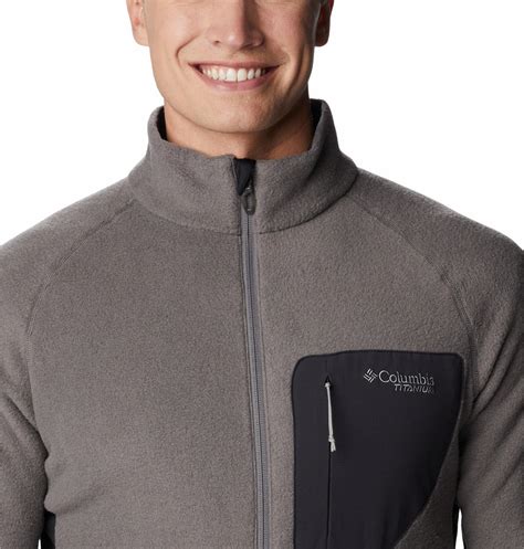 Columbia Men Grey Titan Pass 2.0 II Fleece – Chogori India Retail Limited