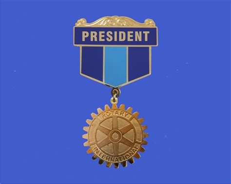 Class President Pin 的图像结果