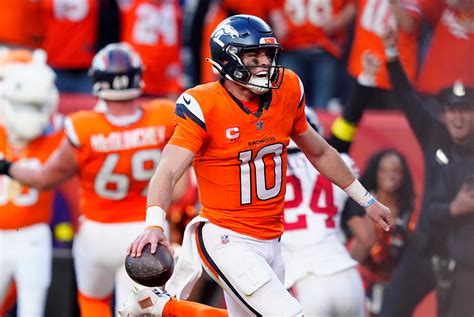 Fantasy football Week 8 RB rankings (2025)