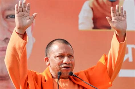 CM योगी का बड़ा बयान, बोले- यूपी पर लगे दंगों वाले राज्य का कलंक हम ...