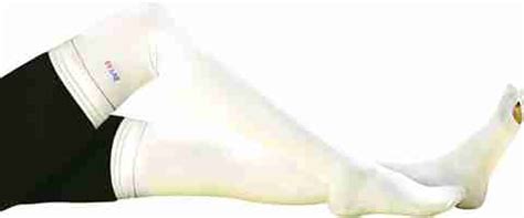 Dyna DVT-18 ANTI-EMBOLISM STOCKINGS THIGH LENGTH PAIR MEDIUM Knee ...