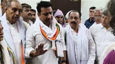 कांग्रेस ने दिया उग्र आंदोलन का अल्टीमेटम, 46 डिग्री तापमान में पैदल ...