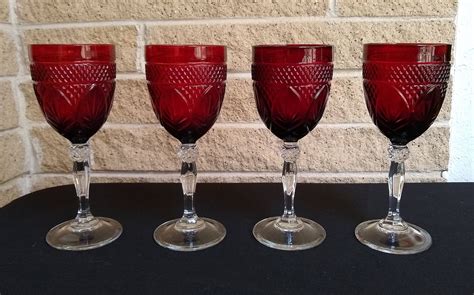 Wine Glasses That Are Red In Color at Cornelius Pollard blog