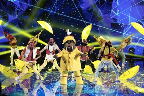 THE MASKED SINGER Season 8 Episode 6 Photos 90s Night | Seat42F