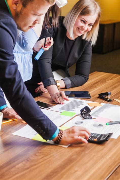 Victors Group - Global Business Consultant